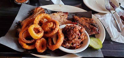 Food & Fire BBQ-Taphouse