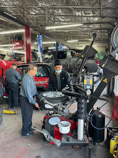 Roslyn Car Care Center Inc Gallery - United States