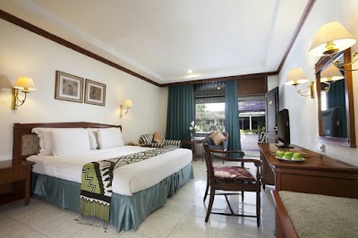 Photos of Kusuma Sahid Prince Hotel