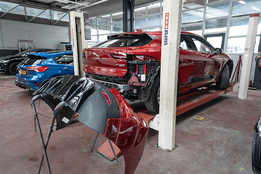Hedin Automotive Schadeherstel - Groningen - Thumbnail