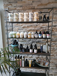 Photo n°4 de 15th Avenue à Bourg-en-Bresse (Salon de coiffure)