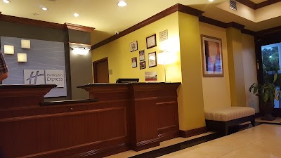 Photos of Holiday Inn Express & Suites Bartow