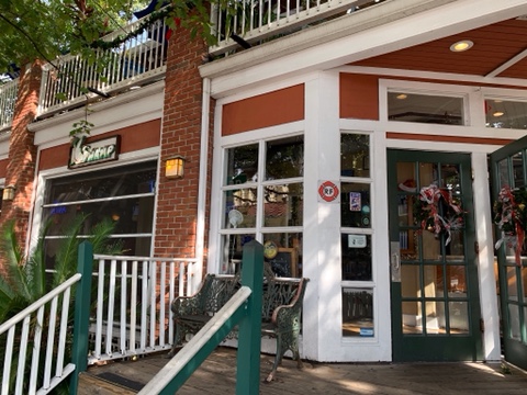 West Univ Avenue @ NW 17th Street - Thumbnail