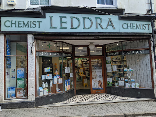 Leddra Chemist - Visual