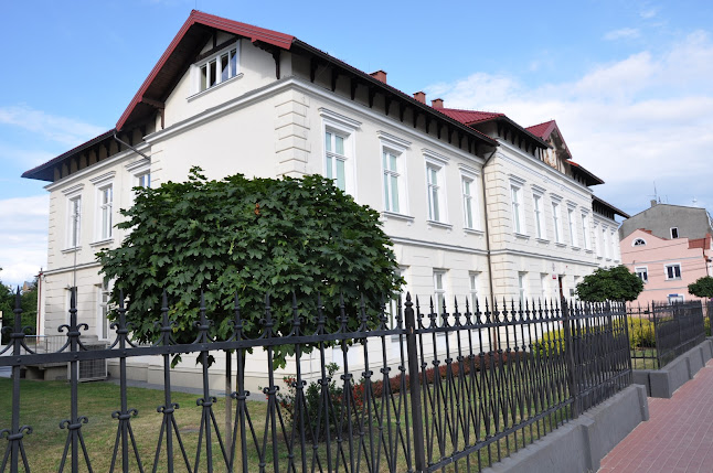 Kościuszki 15, 39-300 Mielec