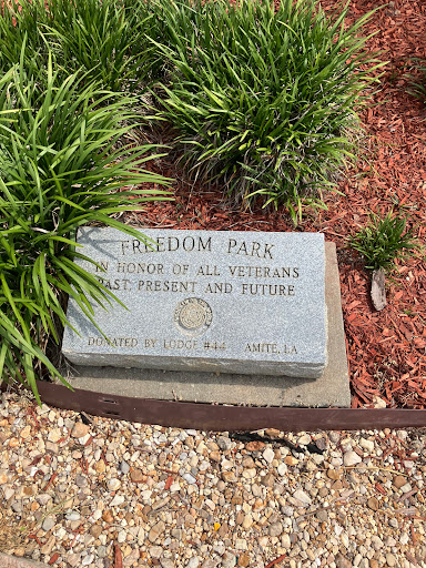 Louisiana Welcome Center - Thumbnail