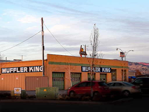 Muffler King - Visual