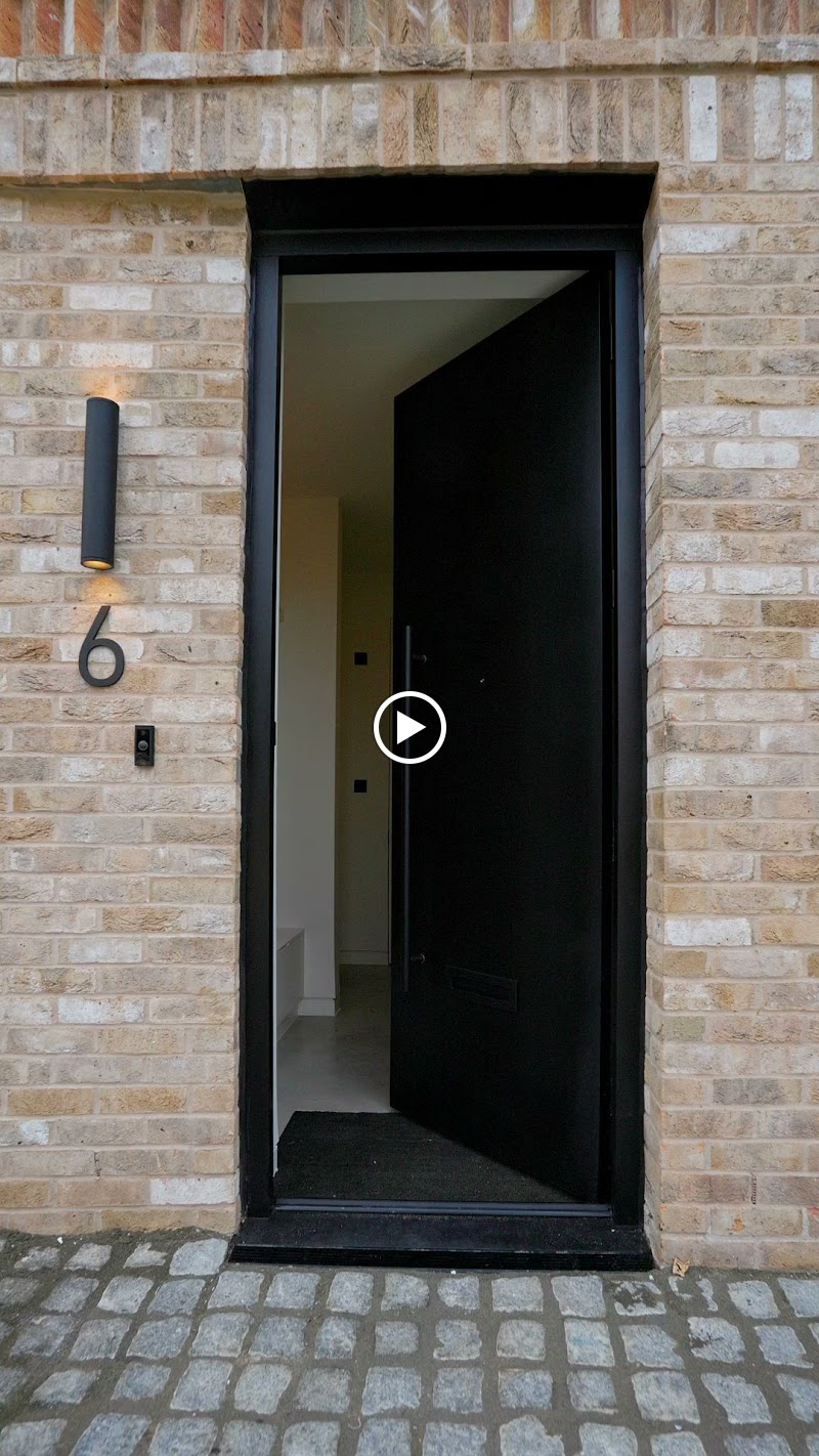 Lanbury Group photo 3