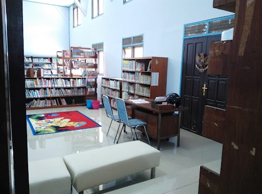 Perpustakaan Kota Banjarmasin, Author: Maila Hayati