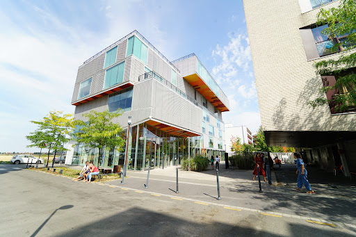 Faculté De Médecine, Maïeutique, Sciences De La Santé - Campus Humanicité Logo