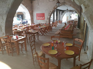 Photo n°33 de Monsieur Jeannot - Restaurant Cuisine Traditionnelle - 18 rue des Cornières 47000 Agen à Agen (Restaurant)