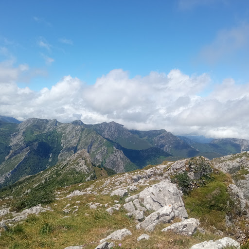 Pico Cantu l'Osu (1793 m.)