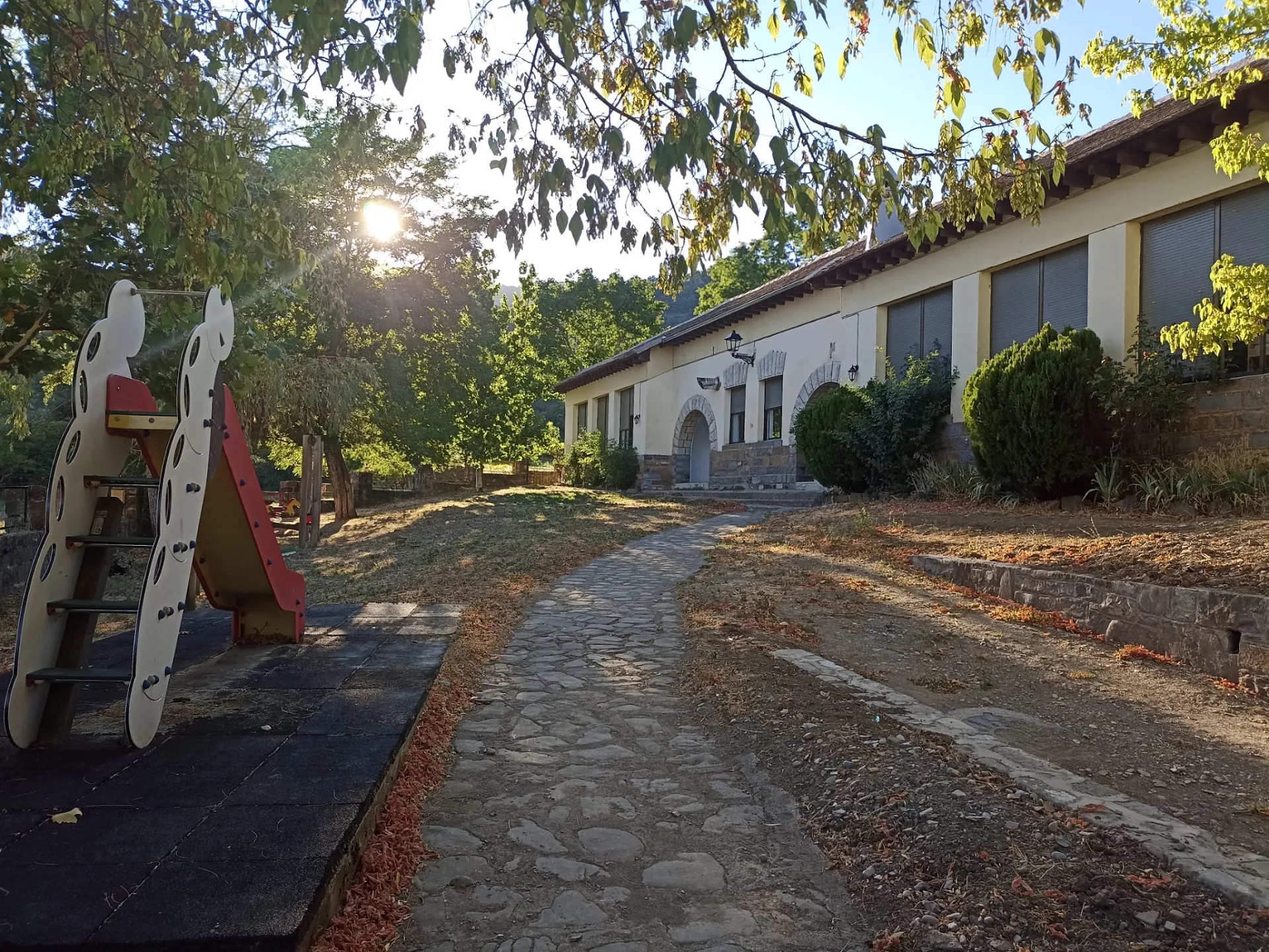 Hostel Siresa
