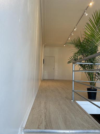 183 Gallery