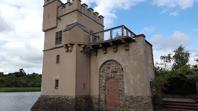 Photos of Oakfield Park