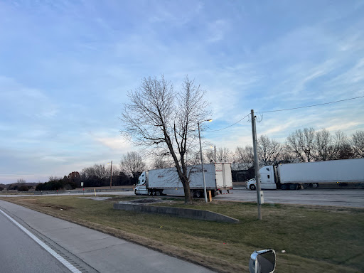 Strafford I-44 Eastbound Truck Parking