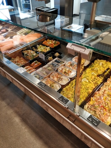 DekaMarkt World of Food Beverwijk - Thumbnail