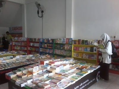 Photos of GRAMEDIA Exhibition Lombok