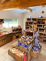 Photo n°11 de La Ferme du Sublon à Malaucène (Cave à vins)