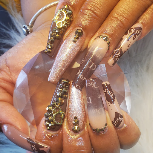 QD's Hair&Nail Salon Gallery - United States