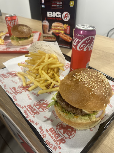 Photo 3 - Burger & Co