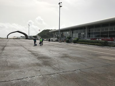 Photos of Robert L. Bradshaw International Airport