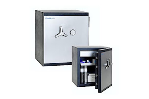 Photo n°7 de Securitec FICHET Porte blindée Coffre Fort Fichet Bauche Serrures de Sécurité à Bayonne (Fournisseur de systèmes de sécurité)