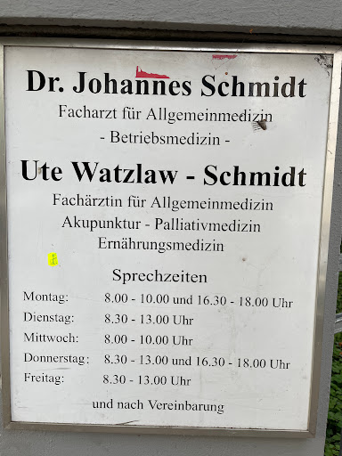 Dr. Anna Wagener