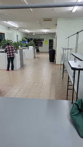 La Imperial Laundromat