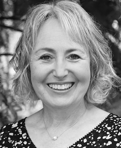 Danette O'Brien - Funeral Celebrant