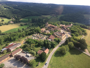 Photo n°10 de Location saisonnière meublée à la campagne à Tamniès (Agence de location de maisons de vacances)