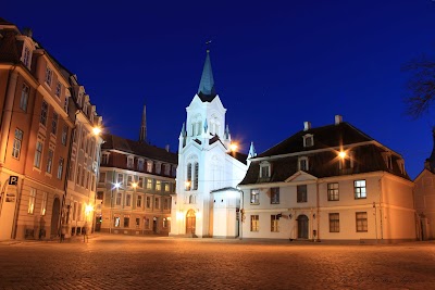 Photos of Kirche Mater Dolorosa
