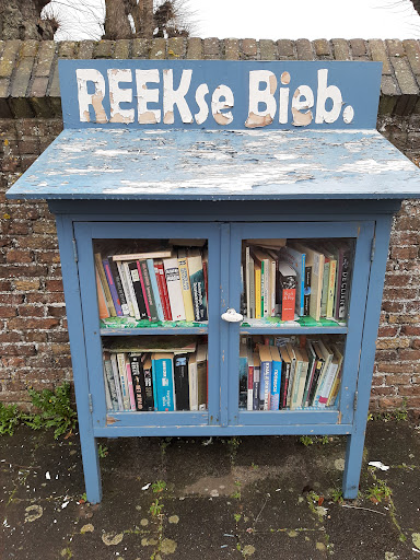 Reekse bieb (bij kerkhof) - Thumbnail