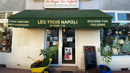 Bottega Di Napoli Gallery - France