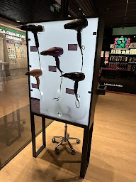 Photo n°4 de La Boutique du Coiffeur à Cabriès (Boutique de santé et beauté)