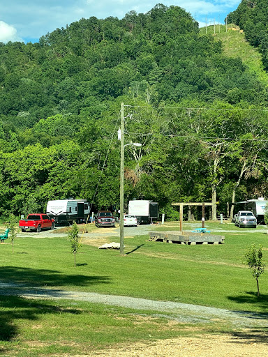 Big Wills Creek Campground & Tubing