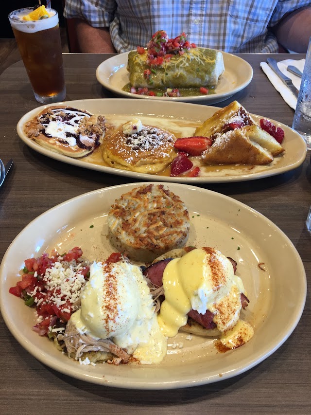 Snooze an A.M Eatery