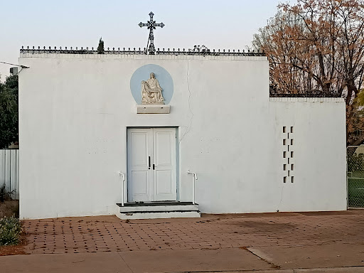 Our Lady Of Compassion Church (Traditional Latin Mass - SSPX Mildura) - Thumbnail