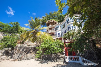 Photos of The Balaji Palace at Playa Grande