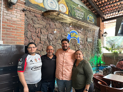 Canelos Restaurante - Thumbnail
