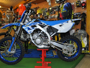 Photo n°4 de MOTOCULTURE DU TRIEUX - PLOUHA à Plouha (Atelier de réparation de tracteurs)