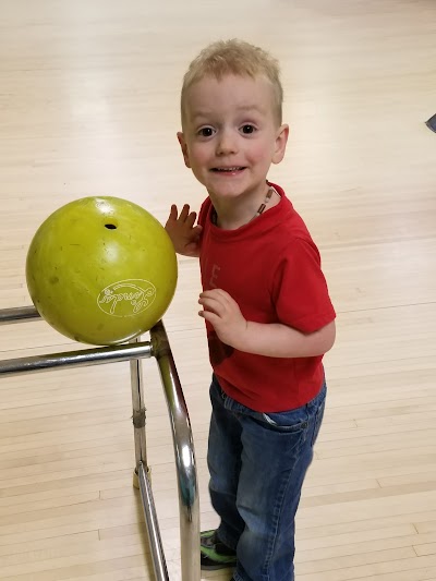 Bowl-Mor Lanes