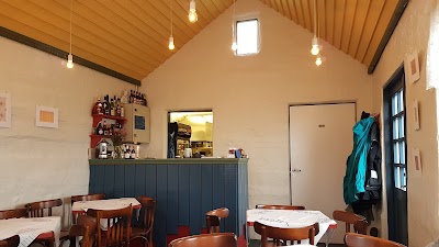 Photos of Fj&ouml;ruh&uacute;si&eth; caf&eacute;