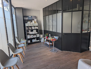 Photo n°2 de Cabinet Vétérinaire Medico-chirurgical Foch- Docteur Estelle SBAA-BOURDIN à Saint-Cloud (Clinique vétérinaire)