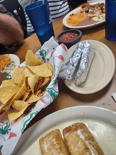 Cornelio's - Visual