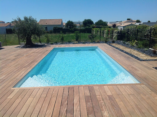 Photo de Rijol Piscines à Tesson (17460)