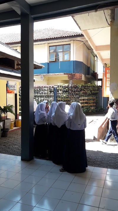 Photos of SMPN 2 Garut