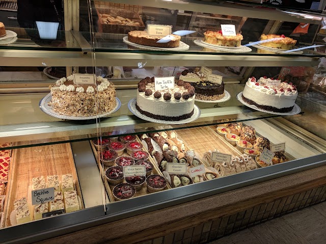 Hofer's Bakery and Cafe
