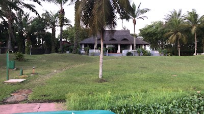 Photos of African Queen Lodge