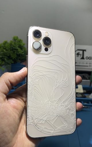12 Pro max shattered Backglass replacement.  post image